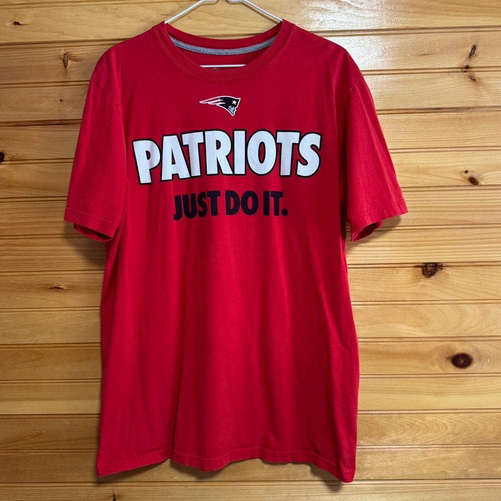 Nike New England Patriots Just Do It Red Tee Large